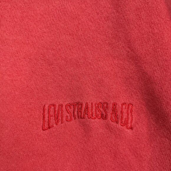 Levi's Men's Pullover Sweatshirt Red Medium Crew Neck Regular Fit Vintage USA - Picture 4 of 13